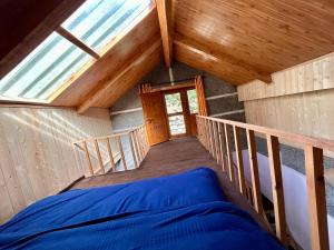 Tirthan river and wildlife cottage