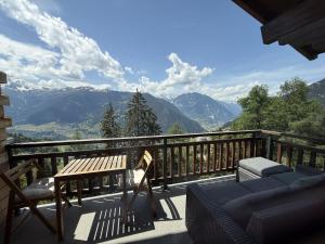 Central Verbier 5-bedroom Penthouse with Pool, Sauna, Gym, Stunning View