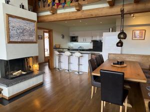 Central Verbier 5-bedroom Penthouse with Pool, Sauna, Gym, Stunning View