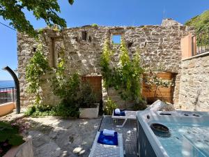 Vila Murva GP - fantastic sea view with hot tub