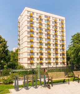Szopy City Lights Suite by Downtown Apartments