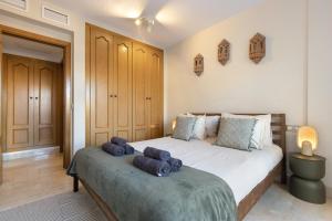 039 Relaxing 1 Bed Sea View Apt, Private Terrace