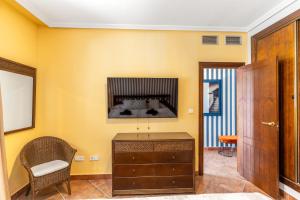 1HAB premium, checkin autónomo, acceso directo a playa, parking, terraza y piscina
