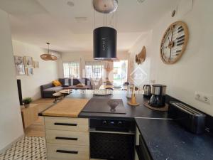 Planta baja con gran jardín privado 119B - INMO22