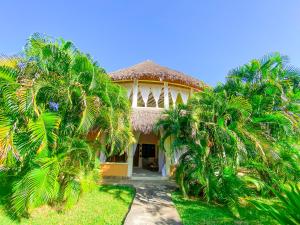 Hidden Gems Villas 2BR Coastal Retreat, Malindi