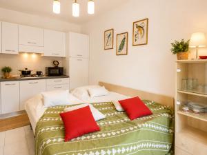 Relax in Piscina - Free Parking e ampio Giardino