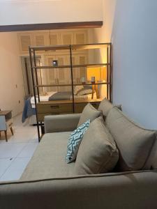 Apartamento completo a 100m da praia de Copacabana