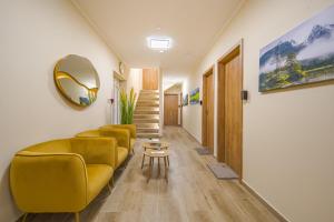 Palmy Home Ecser