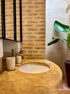 Riad Zelda Private Rooftop without overlooking Medina
