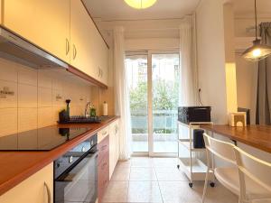 1BR next to Pasalimani, Marina Zeas & Hospital