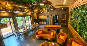 MANJILAND Luxury Pool Villa Pattaya Walking Street