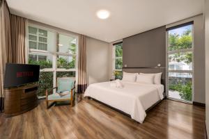 Beach Access Luxury 4 Bedroom Private Pool Villa at Premier Village Danang Resort
