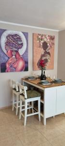 Bouganville - Apartment with Terrace & Shared Pool