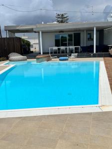 Luxury Swimming Pool