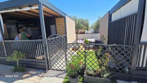 Arni Mobil Home