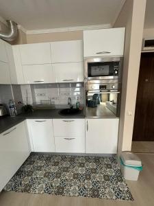 Varvara House