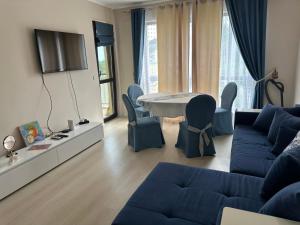 Varvara House