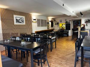 Restaurace a penzion Na Stráni