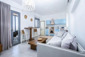 Naxos Infinity Villa and Suites