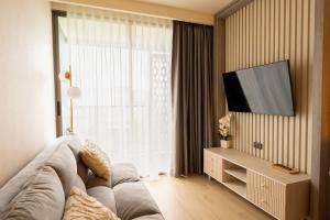 New Ozone BangTao Condo by Metrika