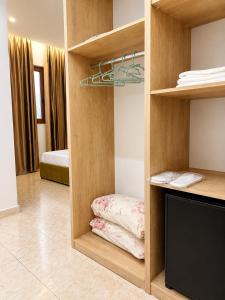 SeaNest Rooms