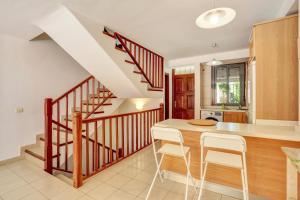 El Castillo - Near Golf & Beaches in South Tenerife