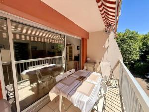 Studio Cabine à Arcachon, Proche Centre, Balcon ensoleillé, Parking, à 600m de la Plage - FR-1-433-98