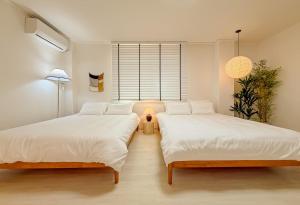 Large accommodation for 10 people, Near Jongno, Itaewon , Seongsu,family trip