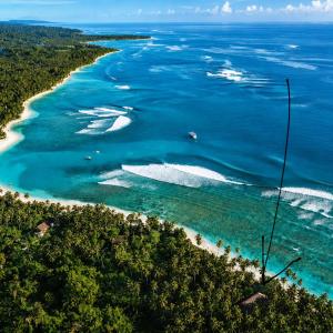Jala Villas Lances Right HTs Mentawai