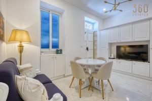 Bright Two Bedroom Maisonette in Prime Gzira Location