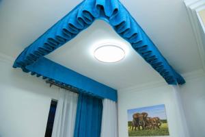 1 room in a 2 bedroom apt near the airport and SGR train station Nairobi Kenya