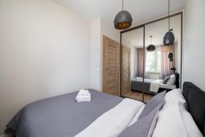 Kłobucka Harmony Apartment by BookingHost