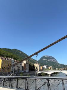Apartment in the center of Grenoble - mountain view