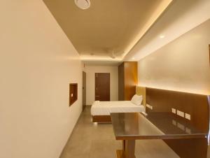 Arthana Grand Inn