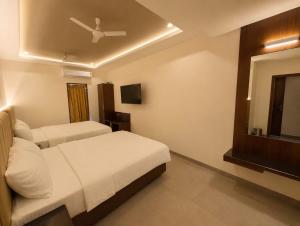 Arthana Grand Inn