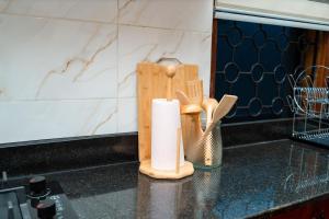 Molli Greystone Home - 2BR Cozy Retreat with Tarmac Road Access