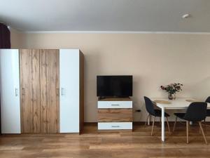 Brown Prime Luxury Studio