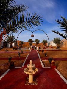 Roaming Desert Luxury Camp