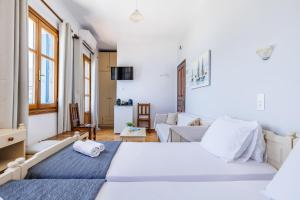 Adonis Rooms