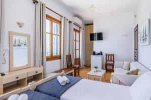 Adonis Rooms