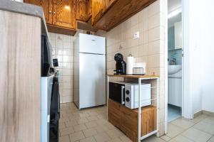 Tzivaeriparos studio