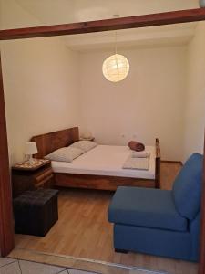 Angelas apartment