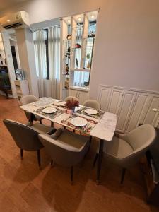 Morden APT 3Br Old Quater Super Location