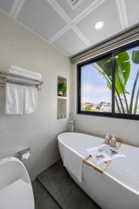 Anh Anh Home