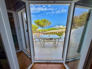 Suite con piscina y vistas al mar en Cala Morell