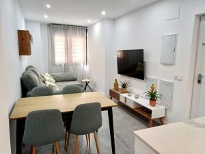 SR Playa de los Boliches 2BDR Fuengirola centro