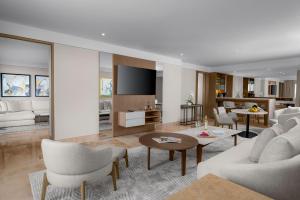 Grand Velas Boutique Hotel