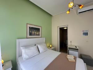 Theasis Athens