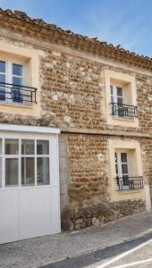 Maison Majorine - L Atelier - Charme et Piscine près dAvignon
