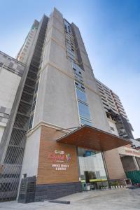 Tulip Stay WD City View